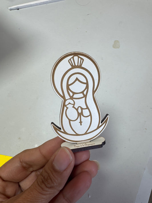 RECUERDO VIRGEN CHINITA / CHIQUINQUIRÁ GRABADA EN MDF BLANCO